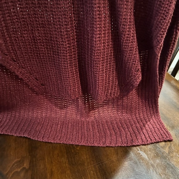 Derek Heart Red Crew Neck Sweater Lightweight Knit - Picture 7 of 9